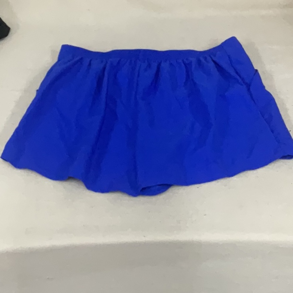 NWT woman’s Kim Rogers shorts - Picture 6 of 6